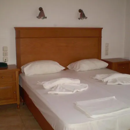 Atlantis Beach Aparthotel